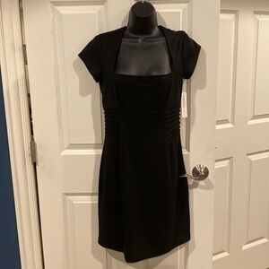 6 gorgeous black Laundry by Design dress - new with tags